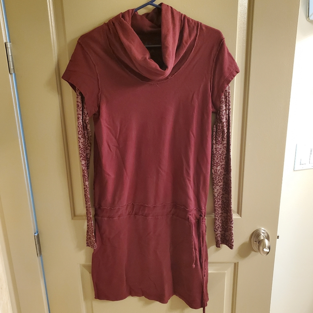 Prana Long Seeve Maroon Dress size M